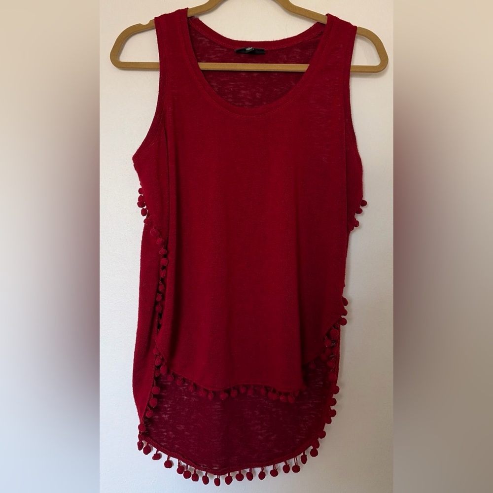 Bobeau Vibrant Red Tank with Pom-Pom Trim Size Medium